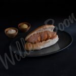 Surinaams broodje Grillworst